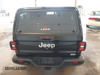 2020 Jeep Gladiator Overland with VIN 1C6HJTFG5LL140142, listed as a IAAI auction lot 42452310 with 111,884 mi miles and . Bid and sale history available at DreamBid. Image 16.