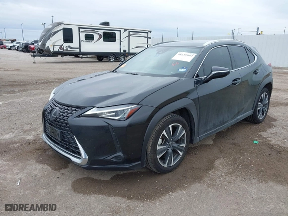 2019 Lexus UX with VIN JTHY3JBH8K2013667, listed as a IAAI auction lot 41635062 with 75,863 mi miles. Bid and sale history available at carsss.com. Image 2.