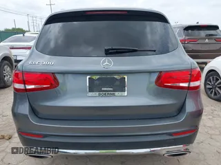 2017 Mercedes-Benz GLC 300 с VIN WDC0G4JB9HV011882, выставлен на аукционе IAAI как лот 42142275 с пробегом 54 770 миль миль и . История ставок и продаж доступна на DreamBid. Изображение 16.