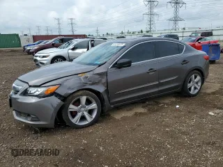 2013 Acura ILX Technology with VIN 19VDE1F7XDE017004, listed as a Copart auction lot 61310875 with 247,568 mi miles and Salvage title. Bid and sale history available at DreamBid. Image 1.