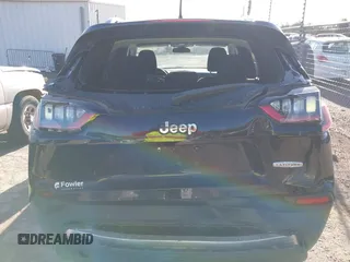 2019 Jeep Cherokee Latitude with VIN 1C4PJLCB9KD358980, listed as a IAAI auction lot 41749549 with 92,712 mi miles. Bid and sale history available at carsss.com. Image 16.