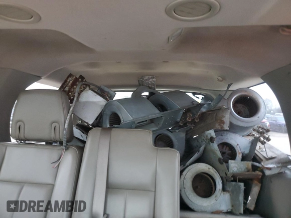 2012 Ford Expedition Limited with VIN 1FMJU1K53CEF68074, listed as a Copart auction lot 88123345 with 185,070 mi miles and Salvage title. Bid and sale history available at DreamBid. Image 10.