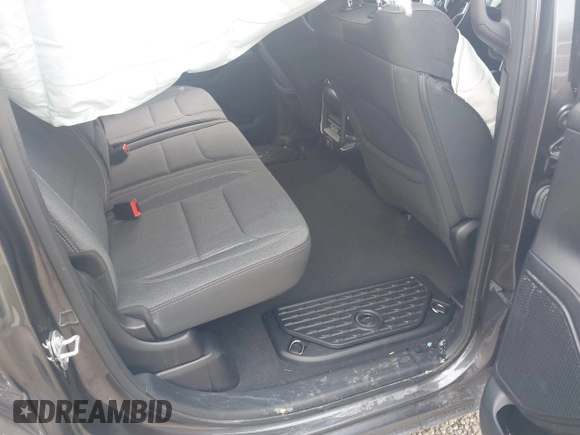 2019 Ram 1500 Big Horn/Lone Star with VIN 1C6SRFFT8KN648380, listed as a IAAI auction lot 41941356 with 28,251 mi miles. Bid and sale history available at carsss.com. Image 8.