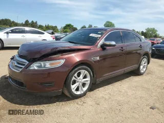 2012 Ford Taurus Limited z VIN 1FAHP2FW4CG112923, wystawiony jako Copart lot #56169085 z przebiegiem 142 687 mil mil oraz Szkoda całkowita • Salvage title. Historia ofert i sprzedaży dostępna na DreamBid. Obrazek 1.