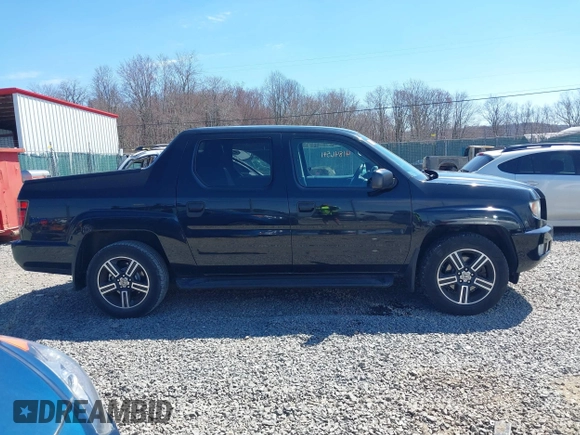 2013 Honda Ridgeline Sport z VIN 5FPYK1F72DB007036, wystawiony jako IAAI lot #41846541 z przebiegiem 133 391 mil mil oraz . Historia ofert i sprzedaży dostępna na DreamBid. Obrazek 13.