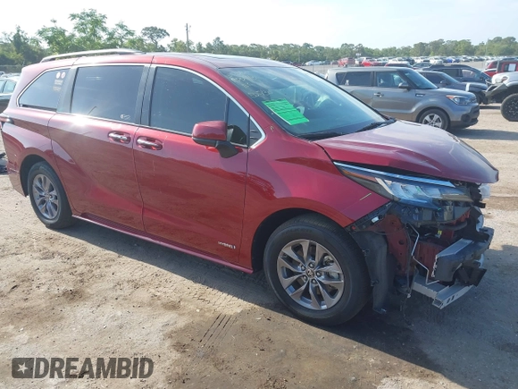 2021 Toyota Sienna XLE z VIN 5TDYRKEC2MS028134, wystawiony jako IAAI lot #42152640 z przebiegiem 107 427 mil mil oraz . Historia ofert i sprzedaży dostępna na DreamBid. Obrazek 1.