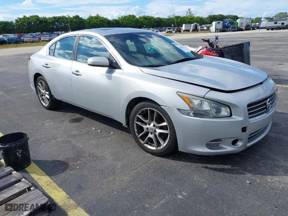 2009 Nissan Maxima 3.5 SV w/Sport Pkg with VIN 1N4AA51E99C824766, listed as a IAAI auction lot 41693353 with 159,902 mi miles. Bid and sale history available at carsss.com. Image 1.