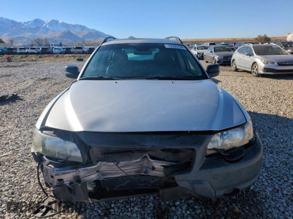 2003 Volvo V70 XC70 z VIN YV1SZ59H831111876, wystawiony jako Copart lot #79505134 z przebiegiem 175 692 mil mil oraz Szkoda całkowita • Salvage title. Historia ofert i sprzedaży dostępna na DreamBid. Obrazek 5.