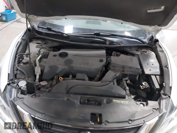 2016 Nissan Altima SR with VIN 1N4AL3AP9GC150406, listed as a IAAI auction lot 42122965 with 168,955 mi miles and . Bid and sale history available at carsss.com. Image 10.