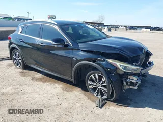 2018 Infiniti QX30 Premium z VIN SJKCH5CR3JA044001, wystawiony jako IAAI lot #41677117 z przebiegiem 64 343 mil mil oraz . Historia ofert i sprzedaży dostępna na DreamBid. Obrazek 1.