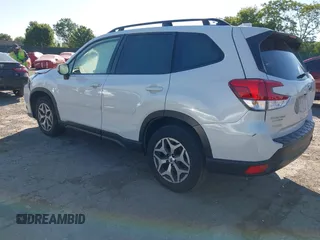2022 Subaru Forester Premium с VIN JF2SKADC0NH492763, выставлен на аукционе IAAI как лот 42311098 с пробегом Не указан миль и . История ставок и продаж доступна на DreamBid. Изображение 3.