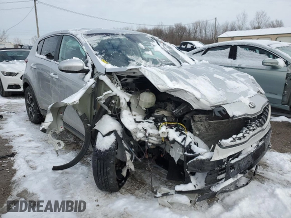 2020 Kia Sportage LX with VIN KNDPM3AC8L7757284, listed as a Copart auction lot 84895354 with 109,122 mi miles and Salvage Title. Bid and sale history available at DreamBid. Image 4.