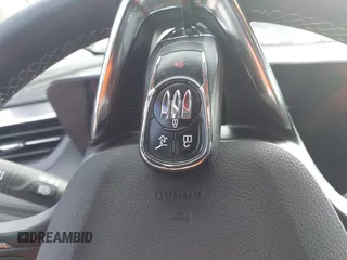 2024 Buick Encore GX Preferred z VIN KL4AMBS20RB022417, wystawiony jako IAAI lot #41265103 z przebiegiem 11 486 mil mil oraz . Historia ofert i sprzedaży dostępna na DreamBid. Obrazek 11.