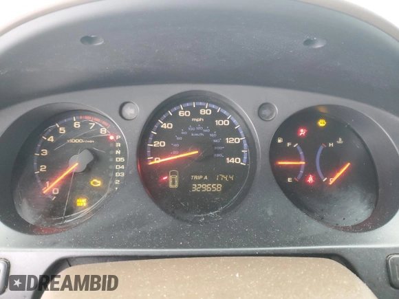 2004 Acura MDX with VIN 2HNYD18244H561316, listed as a Copart auction lot 41393815 with 329,658 mi miles and Salvage Title. Bid and sale history available at carsss.com. Image 9.