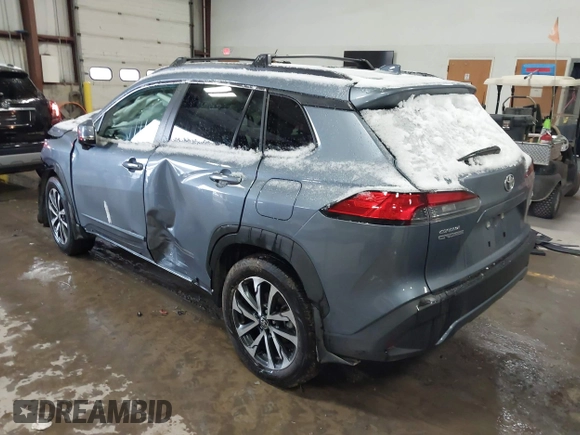 2023 Toyota Corolla Cross XLE with VIN 7MUDAABG9PV078255, listed as a IAAI auction lot 41247877 with 7,325 mi miles and . Bid and sale history available at DreamBid. Image 3.