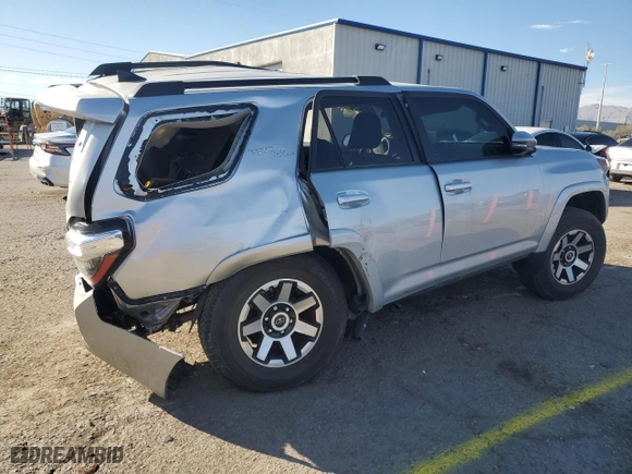 2022 Toyota 4Runner TRD Off Road Premium with VIN JTERU5JR9N5987323, listed as a Copart auction lot 46825965 with 18,641 mi miles and Non Repairable. Bid and sale history available at carsss.com. Image 3.