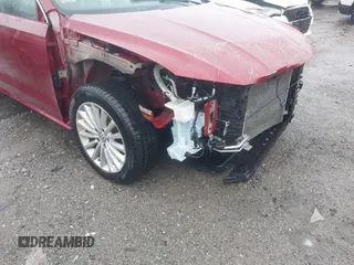 2016 Volkswagen Passat SE z VIN 1VWBT7A31GC023486, wystawiony jako IAAI lot #41205417 z przebiegiem 90 005 mil mil oraz . Historia ofert i sprzedaży dostępna na DreamBid. Obrazek 6.