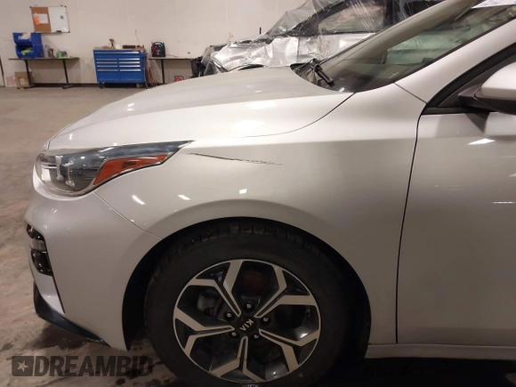 2020 Kia Forte LXS with VIN 3KPF24ADXLE253223, listed as a IAAI auction lot 41865732 with 125,734 mi miles. Bid and sale history available at carsss.com. Image 21.