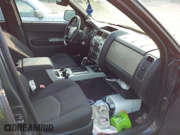 2008 Mercury Mariner с VIN 4M2CU81Z68KJ53795, выставлен на аукционе IAAI как лот 42424116 с пробегом Не указан миль и . История ставок и продаж доступна на DreamBid. Изображение 5.