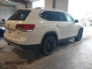 2018 Volkswagen Atlas SEL Premium with VIN 1V2NR2CA3JC594822, listed as a IAAI auction lot 42368854 with 60,688 mi miles and . Bid and sale history available at DreamBid. Image 4.