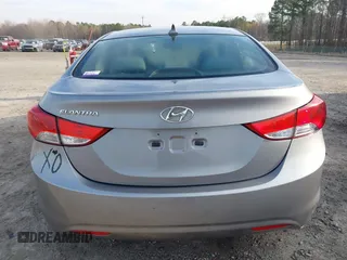 2012 Hyundai Elantra Limited with VIN KMHDH4AE9CU433241, listed as a IAAI auction lot 41834749 with 223,033 mi miles. Bid and sale history available at carsss.com. Image 17.