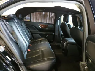 2017 Lincoln Continental Select with VIN 1LN6L9SK0H5608762, listed as a Copart auction lot 70318234 with 100,140 mi miles and Salvage Title. Bid and sale history available at carsss.com. Image 10.