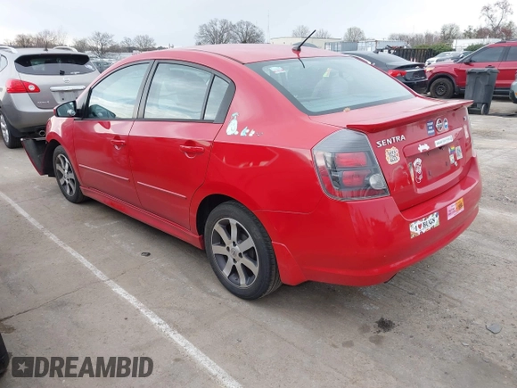 2012 Nissan Sentra SL z VIN 3N1AB6AP0CL758217, wystawiony jako IAAI lot #41742605 z przebiegiem 111 245 mil mil oraz . Historia ofert i sprzedaży dostępna na DreamBid. Obrazek 3.