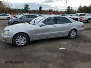 2003 Mercedes-Benz S-Class 4.3L with VIN WDBNG70JX3A334410, listed as a Copart auction lot 77460264 with 0 mi miles and Salvage Title. Bid and sale history available at carsss.com. Image 1.