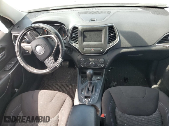 2019 Jeep Cherokee Latitude with VIN 1C4PJLCB8KD357724, listed as a Copart auction lot 51412395 with 0 mi miles and Salvage Title. Bid and sale history available at carsss.com. Image 8.