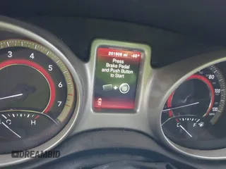 2019 Dodge Journey SE with VIN 3C4PDCBG2KT738516, listed as a IAAI auction lot 41112993 with 201,908 mi miles and . Bid and sale history available at DreamBid. Image 7.