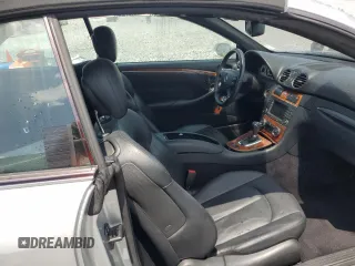 2008 Mercedes-Benz CLK 350 с VIN WDBTK56F68F234800, выставлен на аукционе Copart как лот 58632395 с пробегом Не указан миль и На запчасти • Non repairable. История ставок и продаж доступна на DreamBid. Изображение 10.