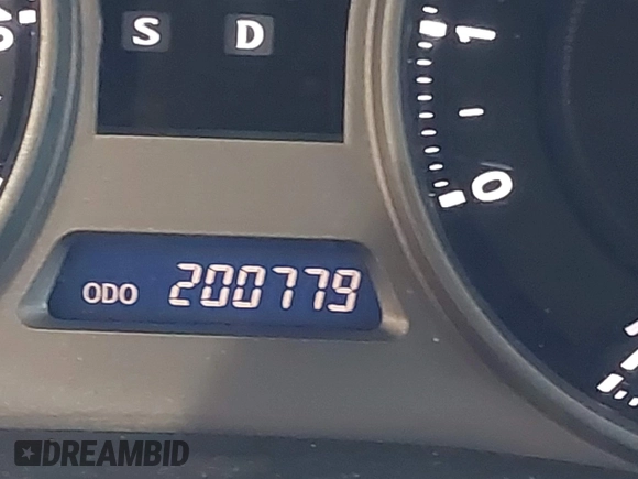2009 Lexus IS 250 z VIN JTHCK262395031561, wystawiony jako IAAI lot #41975402 z przebiegiem 200 779 mil mil oraz . Historia ofert i sprzedaży dostępna na DreamBid. Obrazek 16.