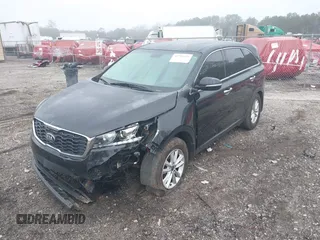 2020 Kia Sorento LX with VIN 5XYPG4A30LG644669, listed as a IAAI auction lot 41796029 with 102,950 mi miles. Bid and sale history available at carsss.com. Image 17.