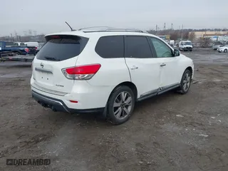 2013 Nissan Pathfinder SL with VIN 5N1AR2MN1DC646613, listed as a IAAI auction lot 41486430 with 102,094 mi miles. Bid and sale history available at carsss.com. Image 4.