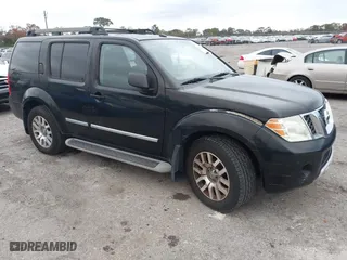 2011 Nissan Pathfinder SV with VIN 5N1AR1NN2BC623525, listed as a IAAI auction lot 41283400 with 189,318 mi miles. Bid and sale history available at carsss.com. Image 1.