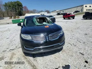 2016 Lincoln MKX Reserve z VIN 2LMTJ6LR5GBL66195, wystawiony jako Copart lot #48084915 z przebiegiem Nie podano mil oraz Szkoda całkowita • Salvage title. Historia ofert i sprzedaży dostępna na DreamBid. Obrazek 11.