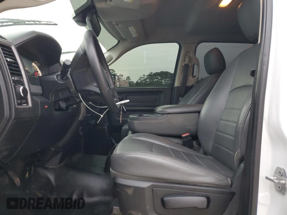 2018 Ram 1500 Tradesman with VIN 1C6RR6KG0JS275343, listed as a Copart auction lot 46490895 with 103,539 mi miles and Salvage title. Bid and sale history available at DreamBid. Image 7.