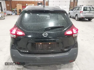 2020 Nissan Kicks SV with VIN 3N1CP5CVXLL556968, listed as a IAAI auction lot 41691274 with 107,040 mi miles. Bid and sale history available at carsss.com. Image 16.