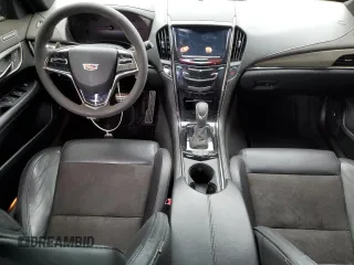 2016 Cadillac ATS-V z VIN 1G6AN5SY2G0156754, wystawiony jako Copart lot #59098925 z przebiegiem 33 915 mil mil oraz Tytuł czysty. Historia ofert i sprzedaży dostępna na DreamBid. Obrazek 8.