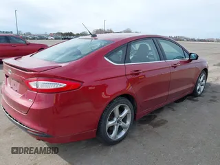2016 Ford Fusion SE with VIN 3FA6P0H75GR277461, listed as a IAAI auction lot 41885646 with 87,884 mi miles. Bid and sale history available at carsss.com. Image 4.
