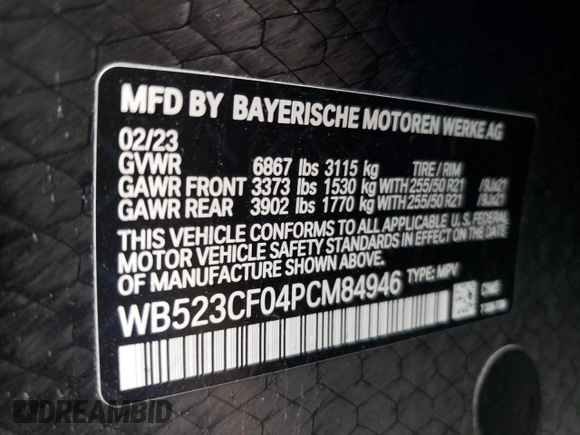 2023 BMW iX xDrive50 z VIN WB523CF04PCM84946, wystawiony jako Copart lot #47995414 z przebiegiem 6 037 mil mil oraz . Historia ofert i sprzedaży dostępna na DreamBid. Obrazek 13.