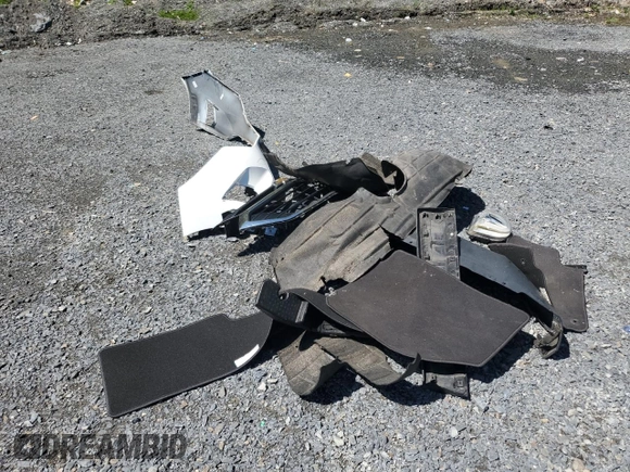 2019 Chevrolet Equinox LT z VIN 3GNAXUEVXKL327661, wystawiony jako Copart lot #54168045 z przebiegiem 83 308 mil mil oraz Szkoda całkowita • Salvage title. Historia ofert i sprzedaży dostępna na DreamBid. Obrazek 13.