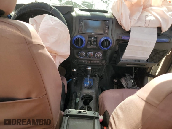 2017 Jeep Wrangler Unlimited Sport with VIN 1C4HJWDG2HL569825, listed as a Copart auction lot 60505265 with Not provided miles and Salvage title. Bid and sale history available at DreamBid. Image 8.