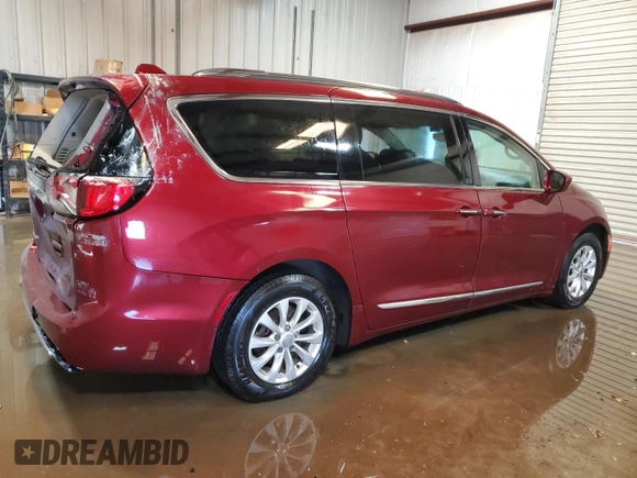 2018 Chrysler Pacifica Touring L z VIN 2C4RC1BG3JR279000, wystawiony jako Copart lot #50209265 z przebiegiem 96 556 mil mil oraz Tytuł czysty. Historia ofert i sprzedaży dostępna na DreamBid. Obrazek 3.
