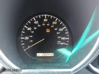 2004 Lexus RX 330 with VIN JTJGA31UX40001738, listed as a IAAI auction lot 41762207 with 202,440 mi miles. Bid and sale history available at carsss.com. Image 7.