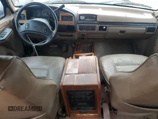 1996 Ford F-350 with VIN 1FTJW35F5TEB52509, listed as a Copart auction lot 51048475 with 199,464 mi miles and Salvage Title. Bid and sale history available at DreamBid. Image 8.