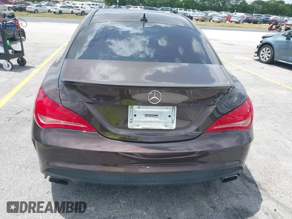 2014 Mercedes-Benz CLA 250 с VIN WDDSJ4EB5EN135496, выставлен на аукционе IAAI как лот 42073781 с пробегом 155 671 миль миль и . История ставок и продаж доступна на DreamBid. Изображение 17.