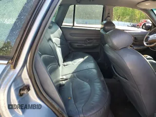 1997 Ford Crown Victoria LX z VIN 2FALP74W1VX218463, wystawiony jako Copart lot #52851045 z przebiegiem 236 098 mil mil oraz Szkoda całkowita • Salvage title. Historia ofert i sprzedaży dostępna na DreamBid. Obrazek 10.