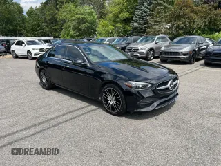 2022 Mercedes-Benz C 300 z VIN W1KAF4GB7NR052039, wystawiony jako Copart lot #65096135 z przebiegiem 65 159 mil mil oraz Czysty tytuł • Clean title. Historia ofert i sprzedaży dostępna na DreamBid. Obrazek 1.
