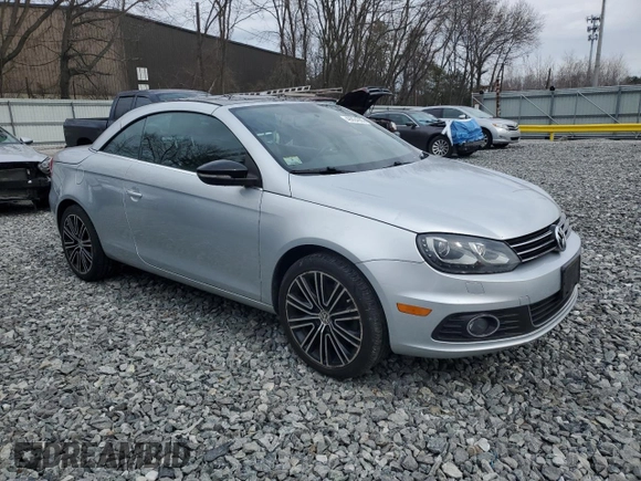 2013 Volkswagen Eos Sport с VIN WVWBW8AH4DV001901, выставлен на аукционе Copart как лот 49924065 с пробегом 60 200 миль миль и Чистый • Clean title. История ставок и продаж доступна на DreamBid. Изображение 4.